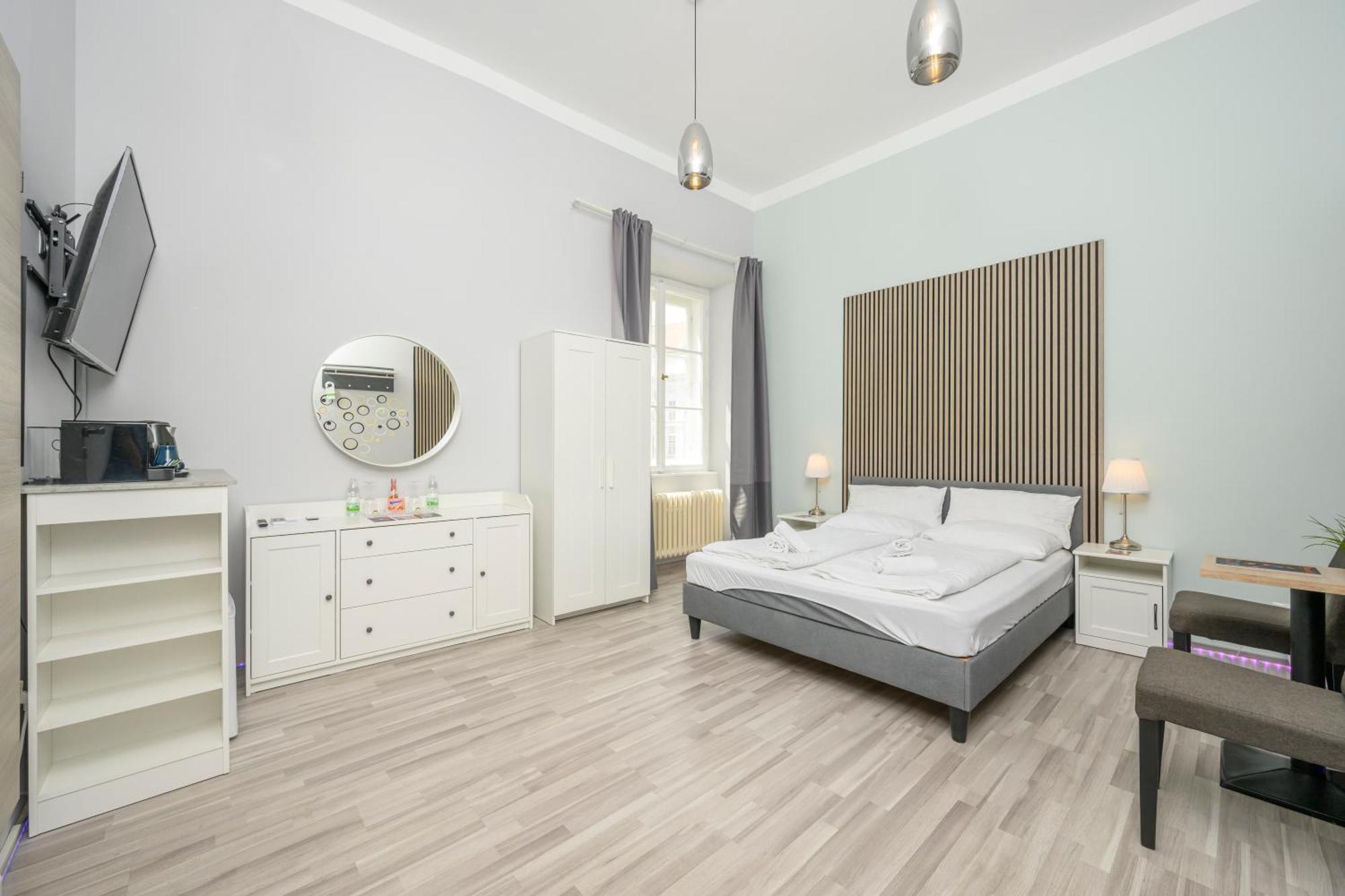 Palais Palffy Apartments Βιέννη Εξωτερικό φωτογραφία