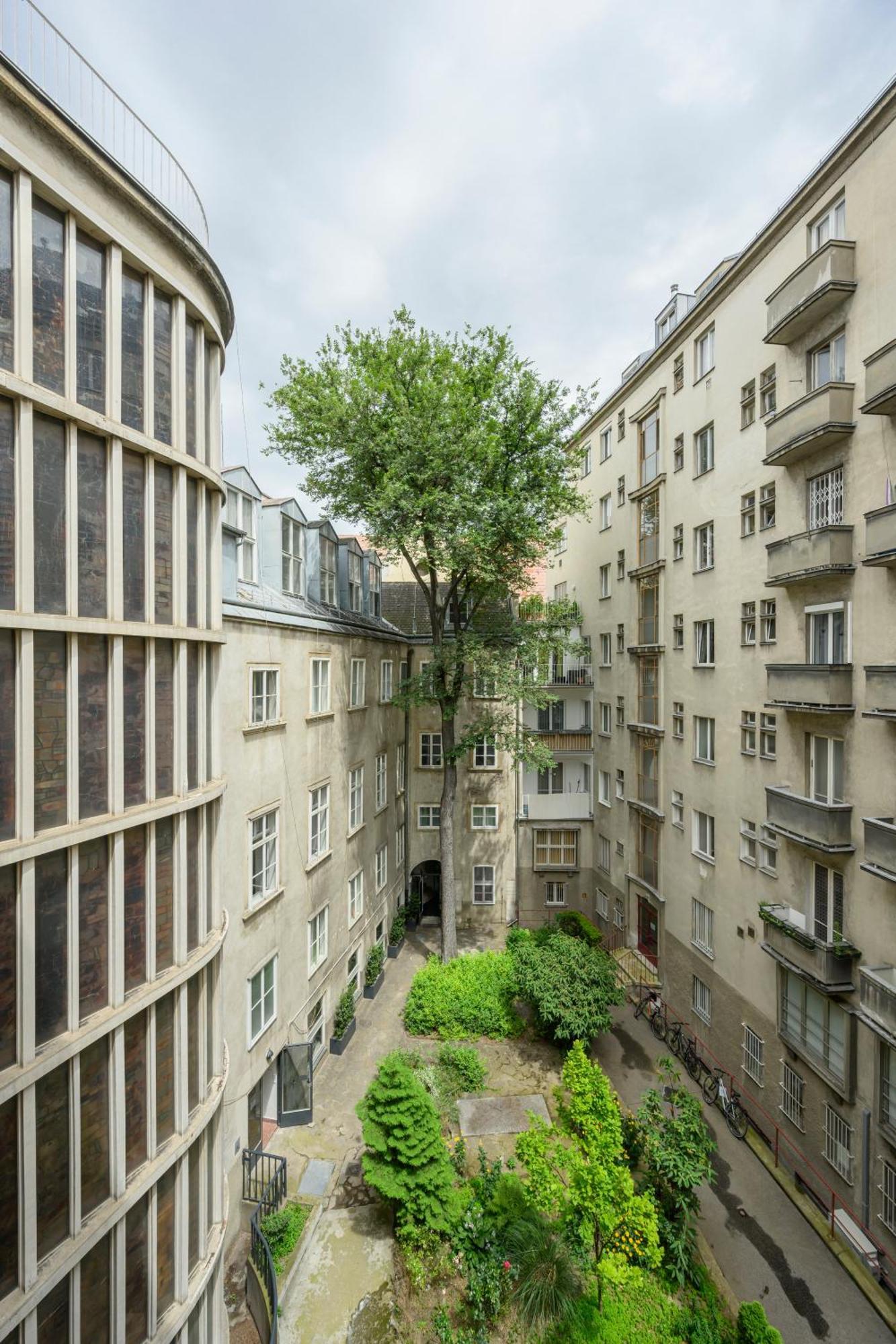 Palais Palffy Apartments Βιέννη Εξωτερικό φωτογραφία