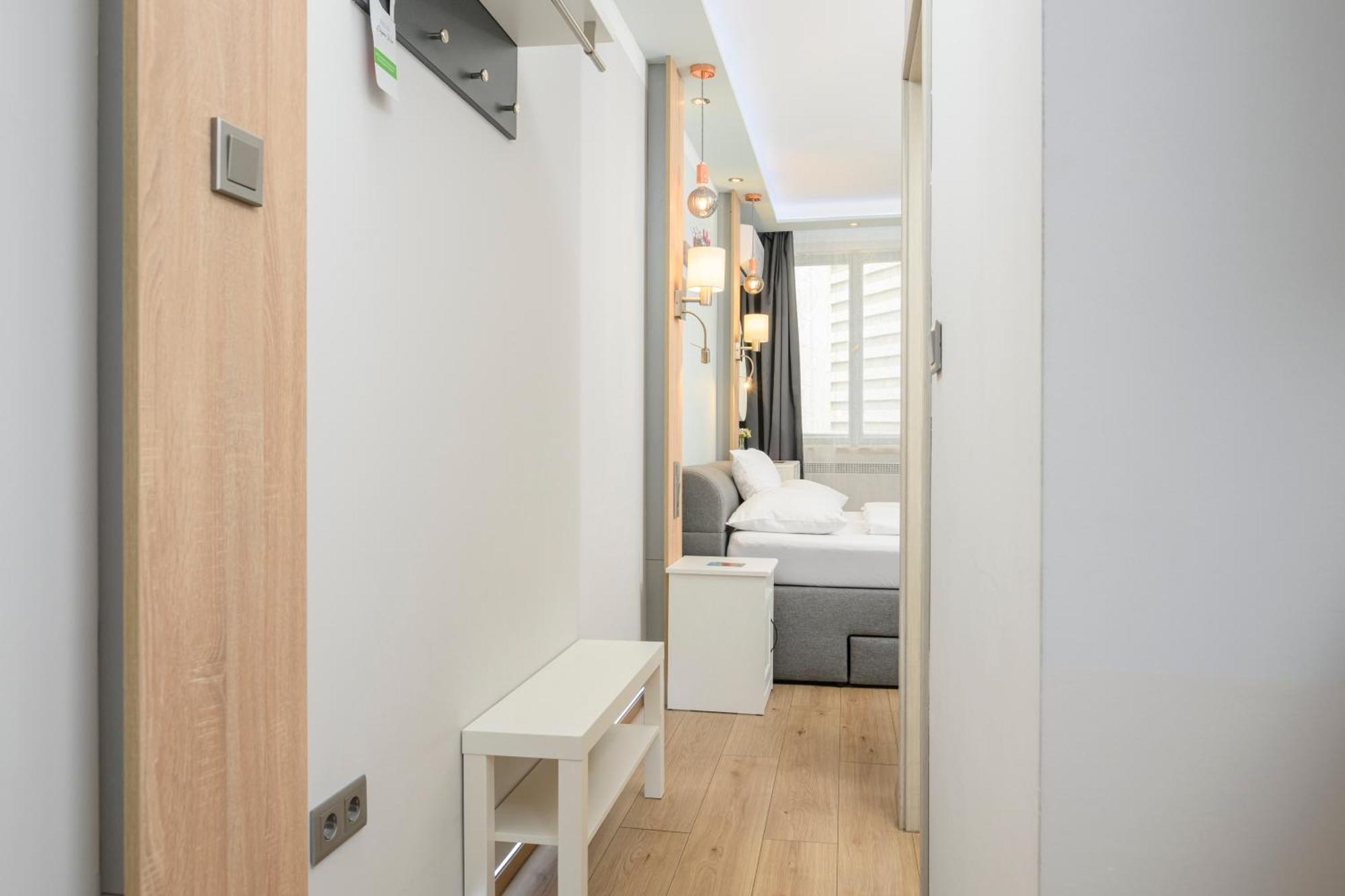 Palais Palffy Apartments Βιέννη Εξωτερικό φωτογραφία